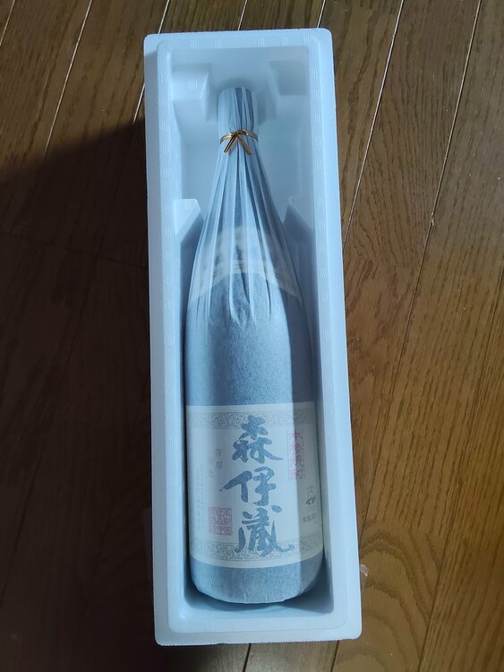 焼酎 森伊蔵 （お酒）の商品画像 - 査定依頼日：2026年3月1日 - 最高査定価格：12,000円