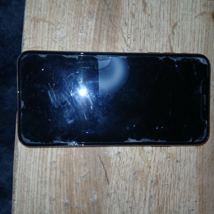 iPhone iPhone 13 Pro Max 128GB au（スマホ）の商品画像 - 査定依頼日：2026年7月26日 - 最高査定価格：51,000円