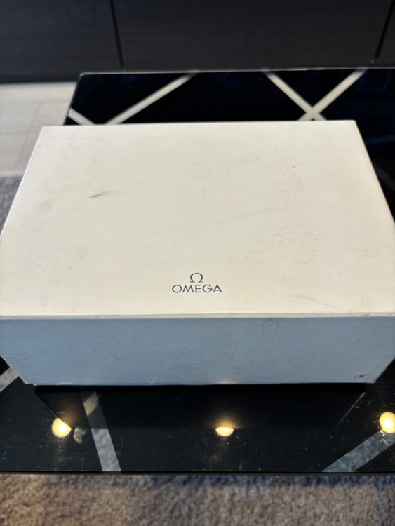 オメガ シーマスター 232.30.44.22.01.001（高級時計）の商品画像 - 査定依頼日：2025年12月19日 - 最高査定価格：585,000円