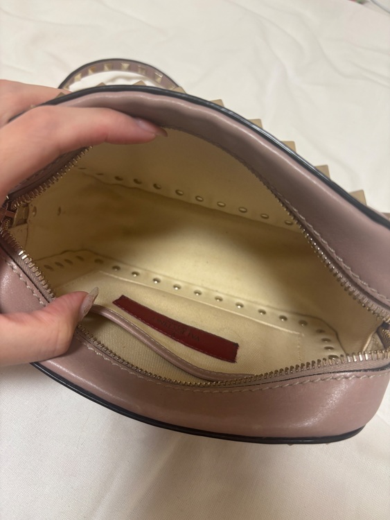 ヴァレンティノ　バッグ（ブランドバッグ）の商品画像 - 査定依頼日：2025年9月4日 - 最高査定価格：36,000円