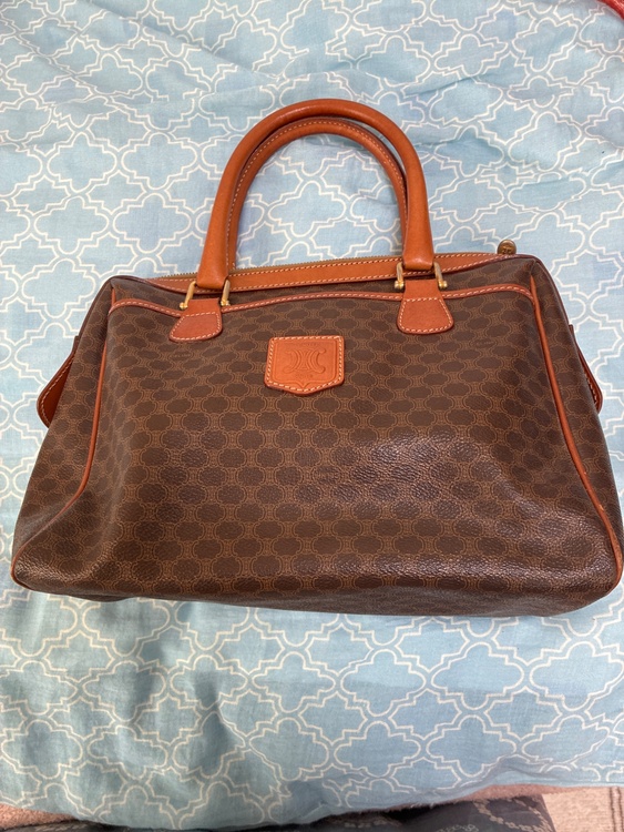 セリーヌ  （ブランドバッグ）の商品画像 - 査定依頼日：2026年3月18日 - 最高査定価格：45,000円