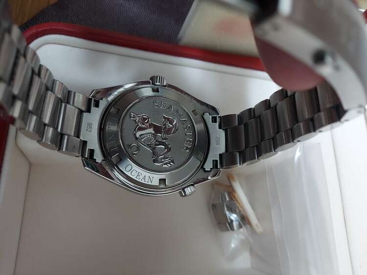 オメガ シーマスター 22015000（高級時計）の商品画像 - 査定依頼日：2025年3月6日 - 最高査定価格：420,000円