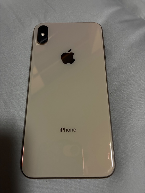 iPhone iPhoneXS Max 64GB au（スマホ）の商品画像 - 査定依頼日：2026年7月19日 - 最高査定価格：14,000円
