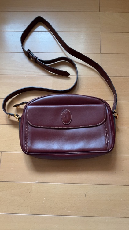 カルティエマストライン（ブランドバッグ）の商品画像 - 査定依頼日：2026年3月23日 - 最高査定価格：30,000円