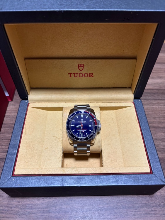 TUDOR / チューダー　ハイドロノートII 20060B（高級時計）の商品画像 - 査定依頼日：2026年8月13日 - 最高査定価格：290,000円