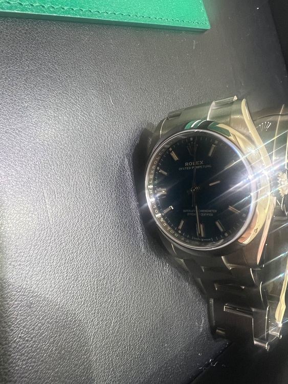 オイスターパーペチュアル（高級時計）の商品画像 - 査定依頼日：2025年10月21日 - 最高査定価格：1,250,000円