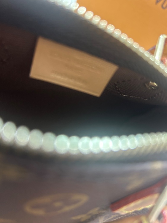 ナノスピーディ型番　M81085（ブランドバッグ）の商品画像 - 査定依頼日：2026年4月4日 - 最高査定価格：100,000円