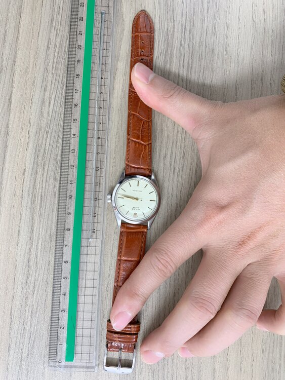 ロレックス その他 オイスターロイヤルぷれしじょn6444（高級時計）の商品画像 - 査定依頼日：2025年4月13日 - 最高査定価格：180,000円