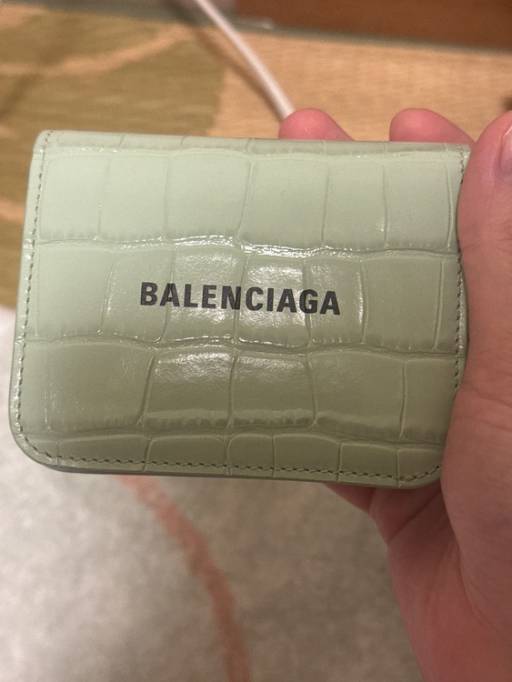 バレンシアガ  （ブランドバッグ）の商品画像 - 査定依頼日：2025年11月7日 - 最高査定価格：22,000円