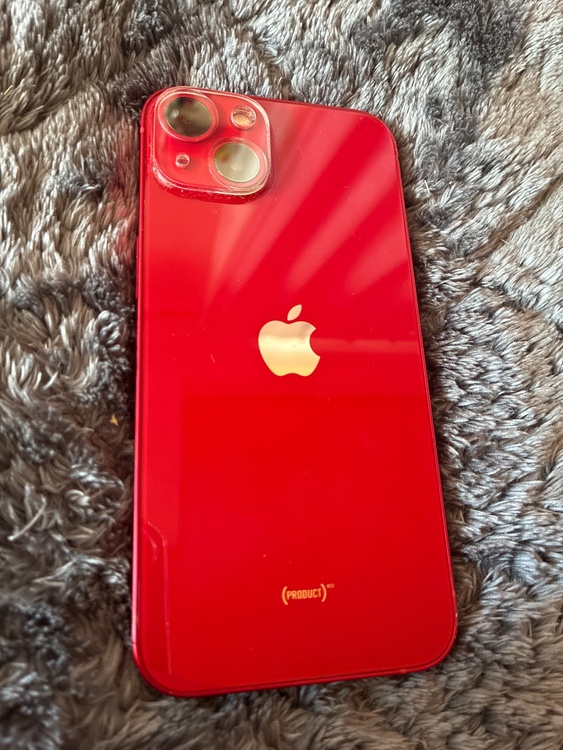 iPhone 13 128GB au（スマホ）の商品画像 - 査定依頼日：2026年3月21日 - 最高査定価格：31,000円