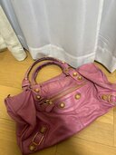 バレンシアガ  （ブランドバッグ）の商品画像 - 査定依頼日：2024年10月10日 - 最高査定価格：50,000円