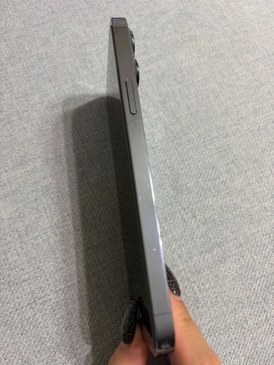 iPhone13Pro MAX（スマホ）の商品画像 - 査定依頼日：2026年1月27日 - 最高査定価格：54,000円