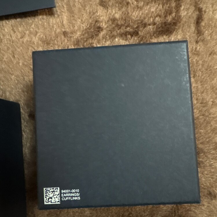 ショパール　アイスキューブピアス（金・貴金属）の商品画像 - 査定依頼日：2025年4月17日 - 最高査定価格：150,000円