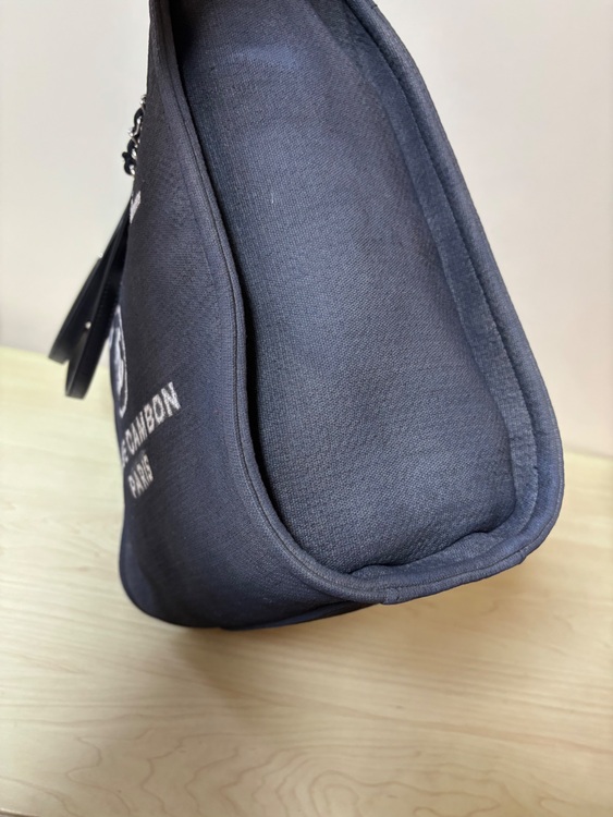 ドーヴィル（ブランドバッグ）の商品画像 - 査定依頼日：2025年12月2日 - 最高査定価格：175,000円