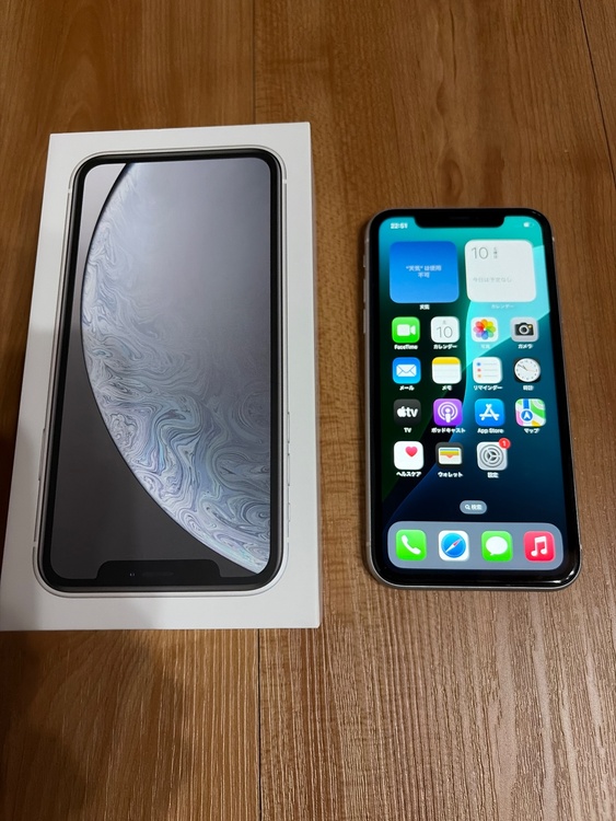 iPhoneXR 128GB docomo（スマホ）の商品画像 - 査定依頼日：2026年1月10日 - 最高査定価格：14,000円