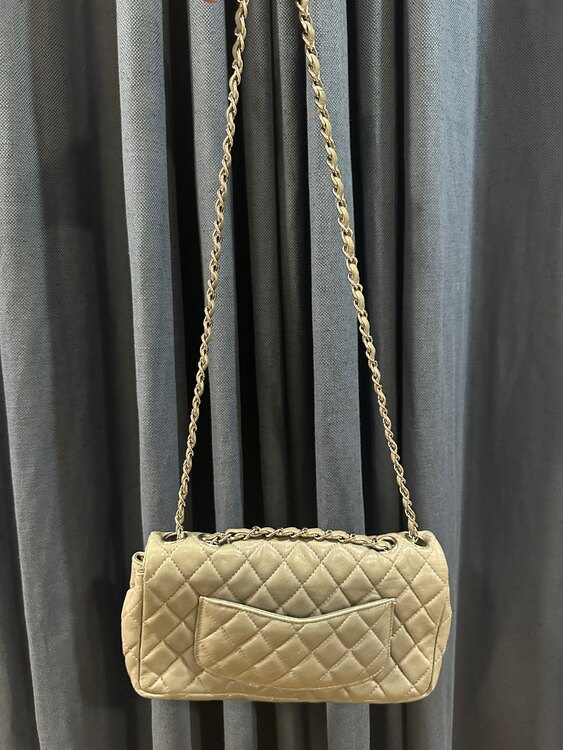 シャネル マトラッセ （ブランドバッグ）の商品画像 - 査定依頼日：2025年4月28日 - 最高査定価格：500,000円