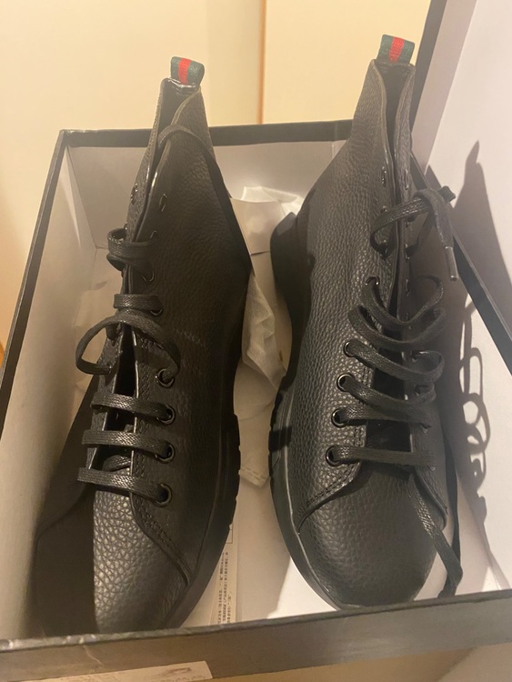 グッチ  （ブランドバッグ）の商品画像 - 査定依頼日：2025年6月24日 - 最高査定価格：100,000円