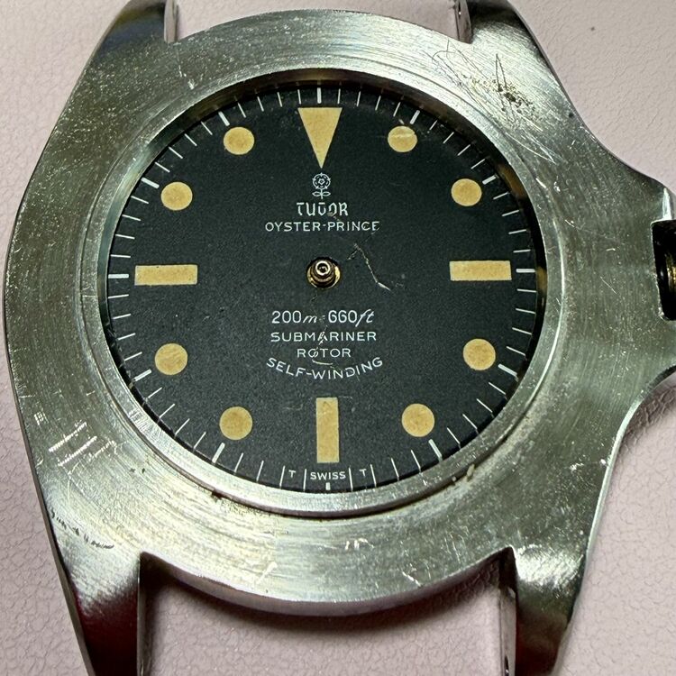 ロレックス サブマリーナー 7016/0（高級時計）の商品画像 - 査定依頼日：2025年10月5日 - 最高査定価格：1,180,000円