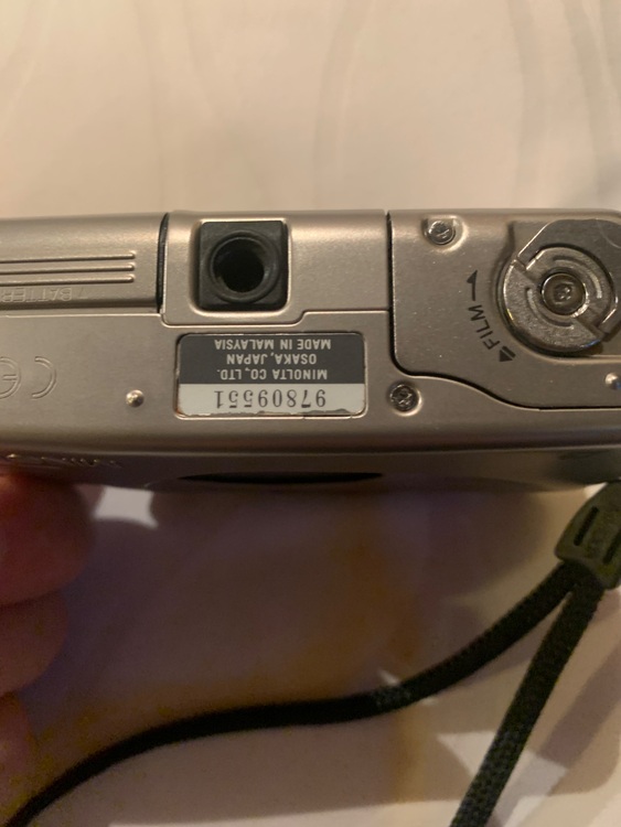 Minolta Vectis 300）（カメラ）の商品画像 - 査定依頼日：2025年12月2日 - 最高査定価格：50円