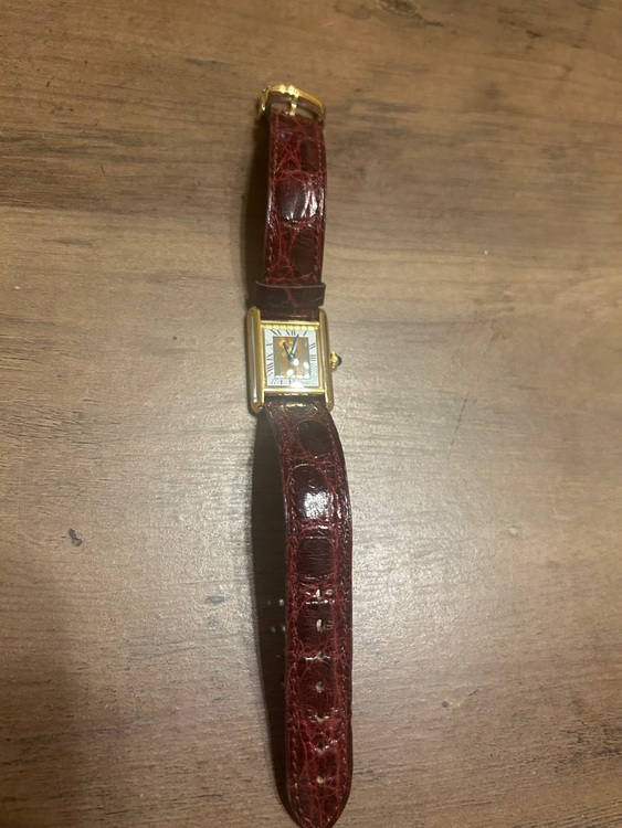 カルティエ タンク （高級時計）の商品画像 - 査定依頼日：2025年7月8日 - 最高査定価格：250,000円