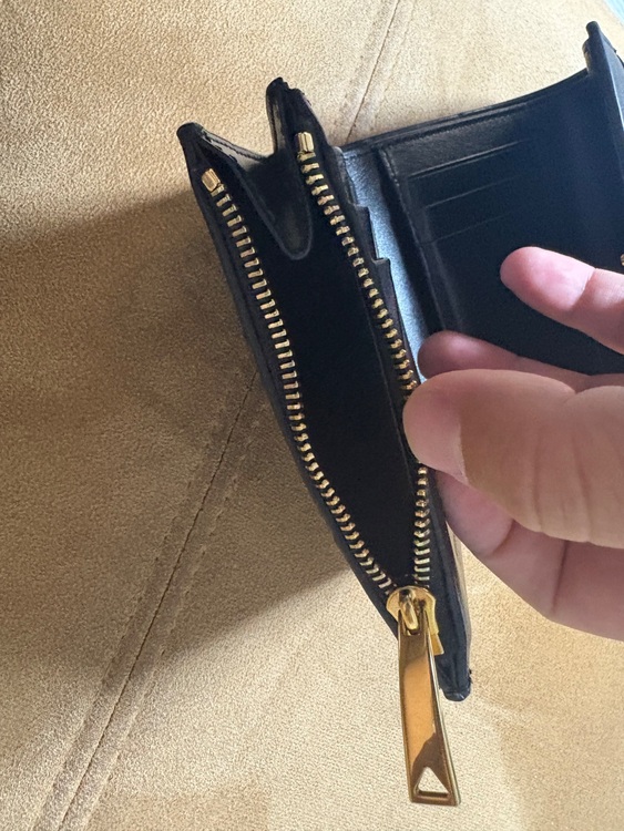 ボッテガ・ヴェネタ  （ブランドバッグ）の商品画像 - 査定依頼日：2025年11月22日 - 最高査定価格：35,000円