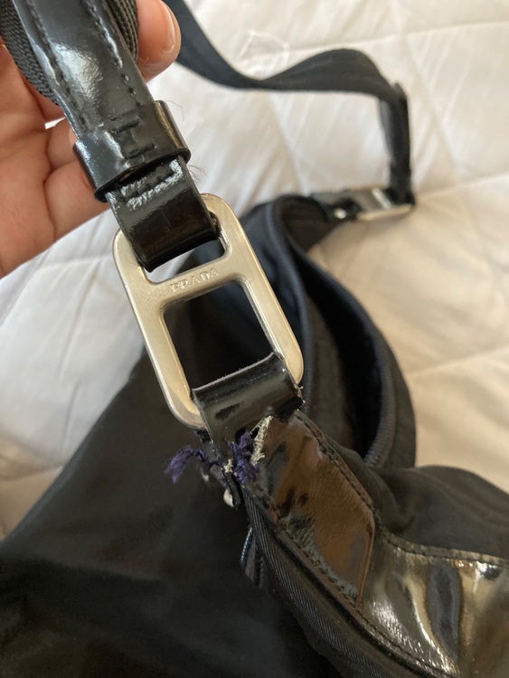 ワンショルダー（ブランドバッグ）の商品画像 - 査定依頼日：2025年6月17日 - 最高査定価格：5,000円