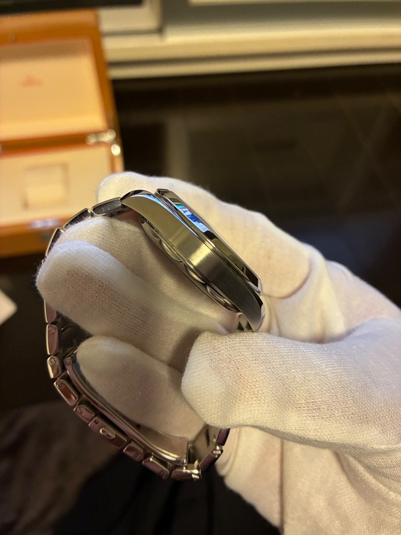 アクアテラ（高級時計）の商品画像 - 査定依頼日：2025年12月30日 - 最高査定価格：100,000円