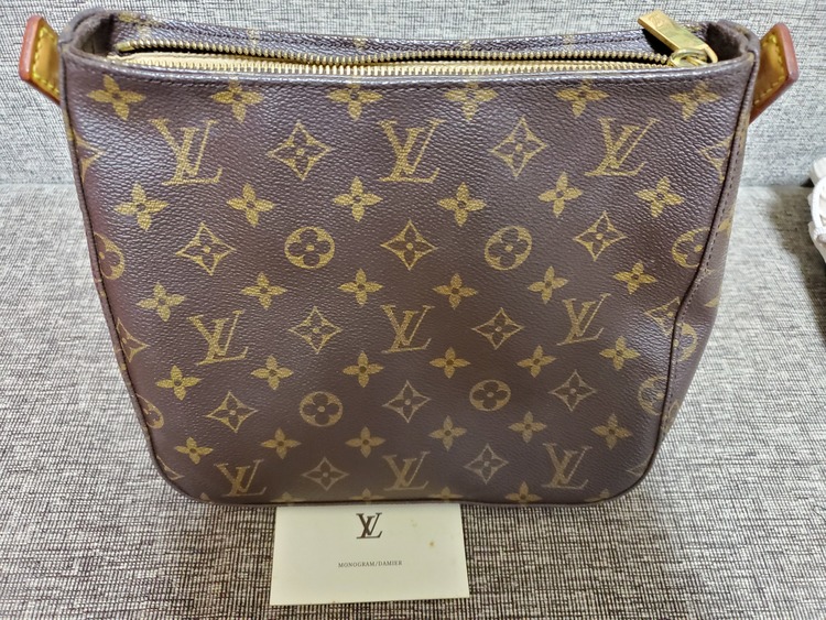モノグラム（ブランドバッグ）の商品画像 - 査定依頼日：2022年4月6日 - 最高査定価格：50,000円