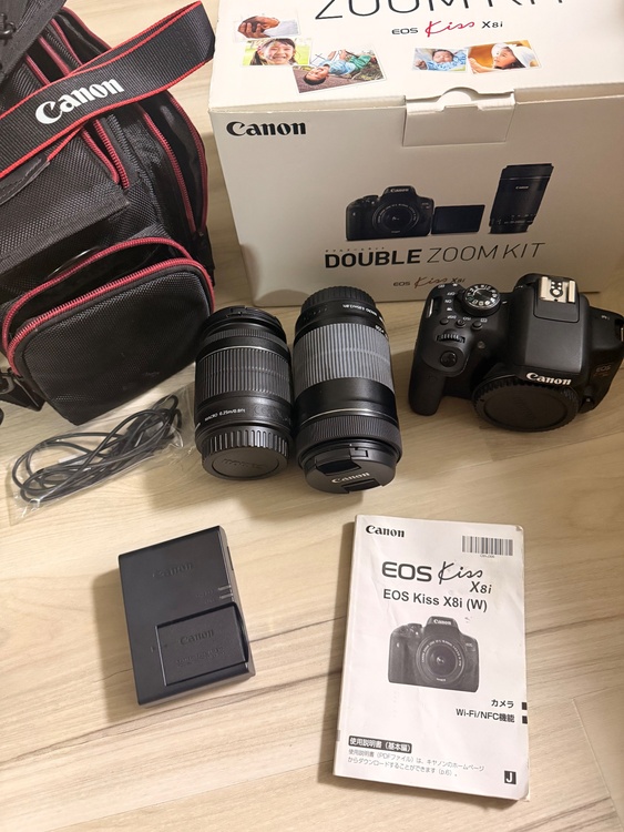 eos kiss x8i ダブルズームレンズキット（カメラ）の商品画像 - 査定依頼日：2026年9月13日 - 最高査定価格：36,000円