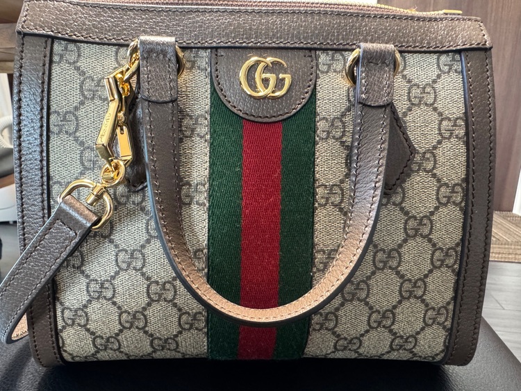 グッチ  （ブランドバッグ）の商品画像 - 査定依頼日：2025年10月6日 - 最高査定価格：130,000円