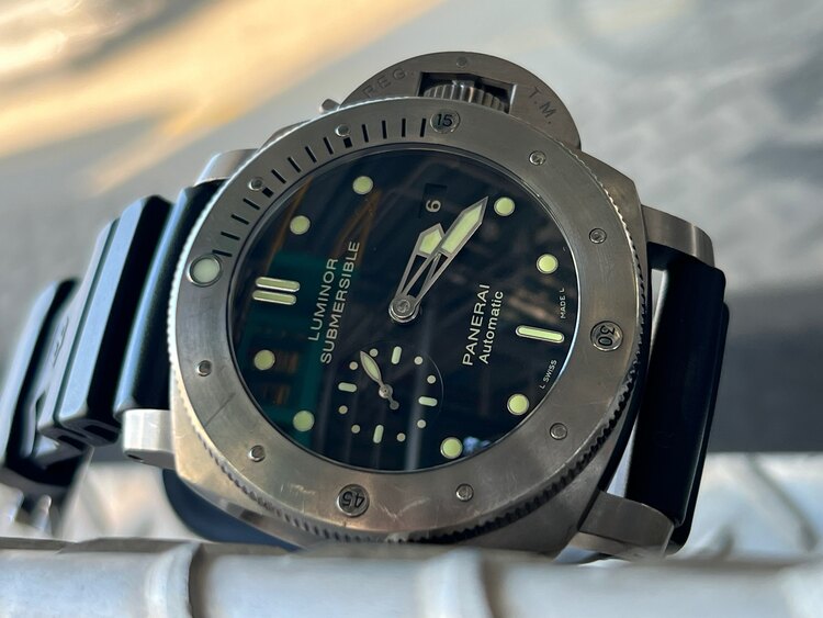 pam00305（高級時計）の商品画像 - 査定依頼日：2025年3月2日 - 最高査定価格：650,000円