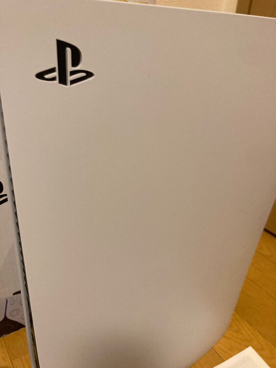 PS5 CFI-1200A（ゲーム機本体・ゲームソフト）の商品画像 - 査定依頼日：2024年12月26日 - 最高査定価格：41,000円