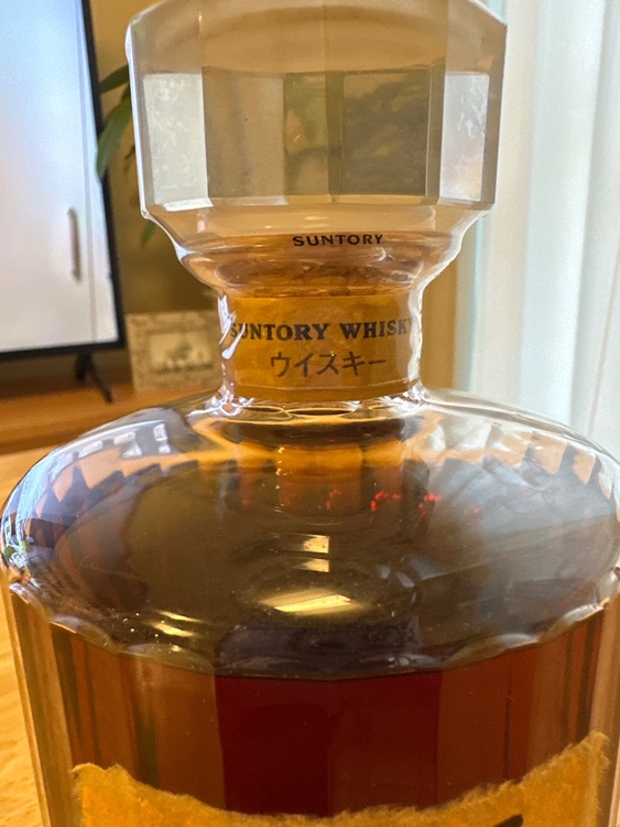 ウイスキー サントリー響 （お酒）の商品画像 - 査定依頼日：2025年12月22日 - 最高査定価格：550,000円