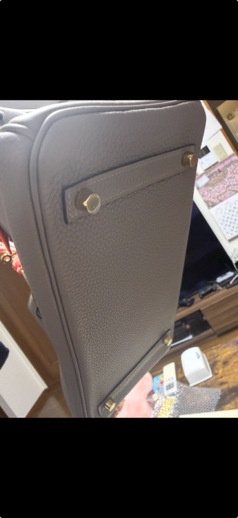 バーキン30 グリアスファルト　トゴ　ゴールド金具（ブランドバッグ）の商品画像 - 査定依頼日：2025年12月15日 - 最高査定価格：2,500,000円