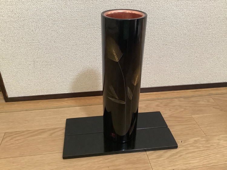 一輪挿し（美術品・骨董品）の商品画像 - 査定依頼日：2026年4月28日 - 最高査定価格：2,000円