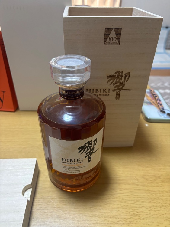 響100周年アニバーサリーブレンド（お酒）の商品画像 - 査定依頼日：2025年11月16日 - 最高査定価格：52,000円