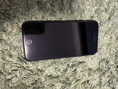 iPhone SE（スマホ）の商品画像 - 査定依頼日：2022年7月29日 - 最高査定価格：19,000円