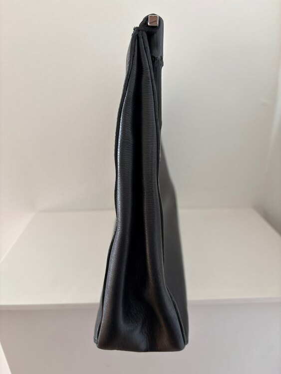 グッチ  （ブランドバッグ）の商品画像 - 査定依頼日：2025年1月31日 - 最高査定価格：17,000円