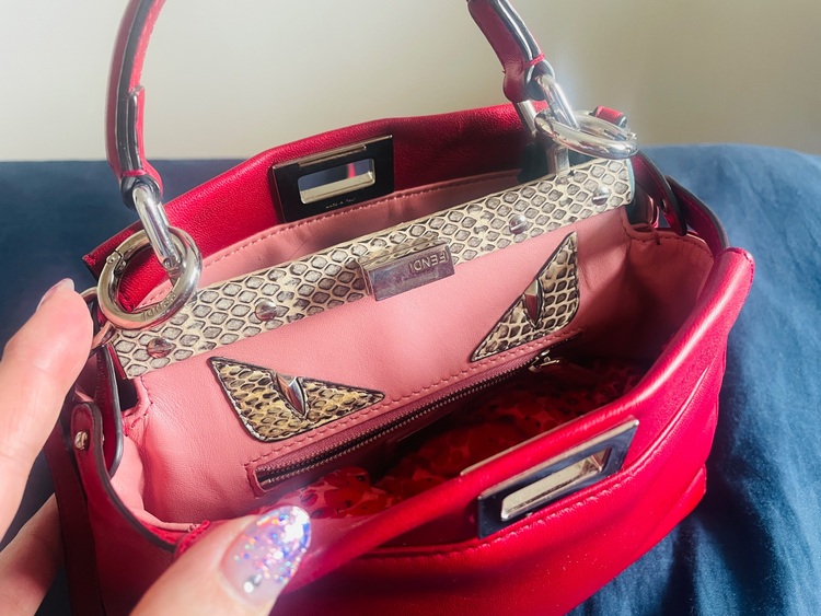 ピーカブーミニ、モンスター（ブランドバッグ）の商品画像 - 査定依頼日：2025年6月20日 - 最高査定価格：100,000円