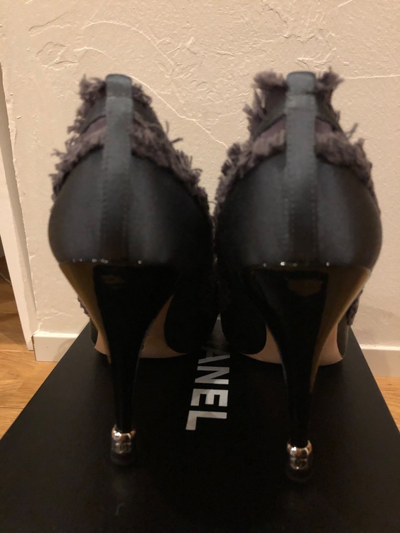 パンプス（古着・ファッション）の商品画像 - 査定依頼日：2026年4月3日 - 最高査定価格：5,000円