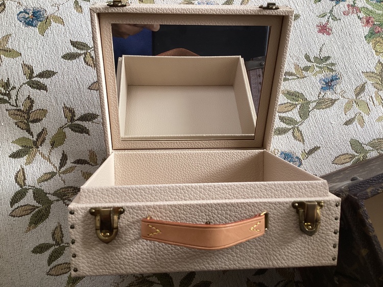 ルイヴィトン モノグラム （ブランドバッグ）の商品画像 - 査定依頼日：2026年2月6日 - 最高査定価格：200,000円