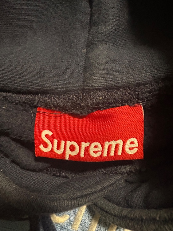 ボックスロゴ パーカー（古着・ファッション）の商品画像 - 査定依頼日：2026年1月25日 - 最高査定価格：25,000円