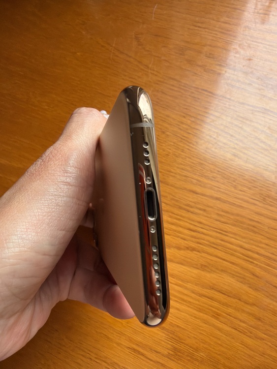 iPhone11pro 64GB（スマホ）の商品画像 - 査定依頼日：2025年10月28日 - 最高査定価格：18,000円