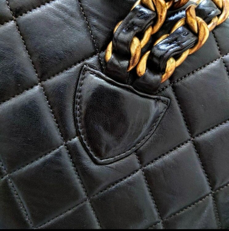 リュック（ブランドバッグ）の商品画像 - 査定依頼日：2025年2月15日 - 最高査定価格：350,000円