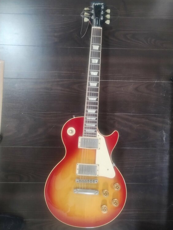 レスポール（ピアノ・楽器・PA機材）の商品画像 - 査定依頼日：2026年1月27日 - 最高査定価格：32,000円