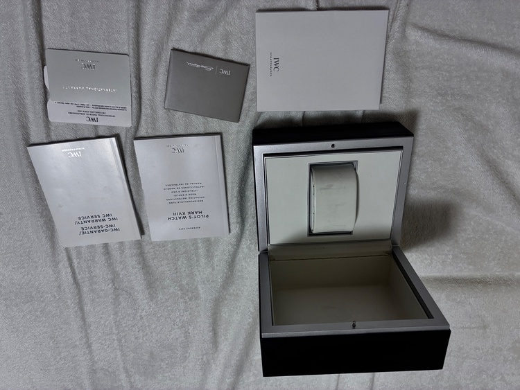 IWC パイロットウォッチ（高級時計）の商品画像 - 査定依頼日：2026年9月8日 - 最高査定価格：480,000円