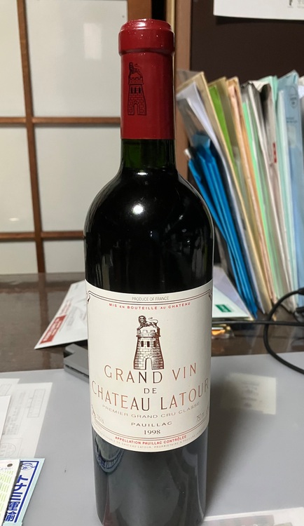 ワイン シャトーラトゥール （お酒）の商品画像 - 査定依頼日：2025年11月25日 - 最高査定価格：51,500円
