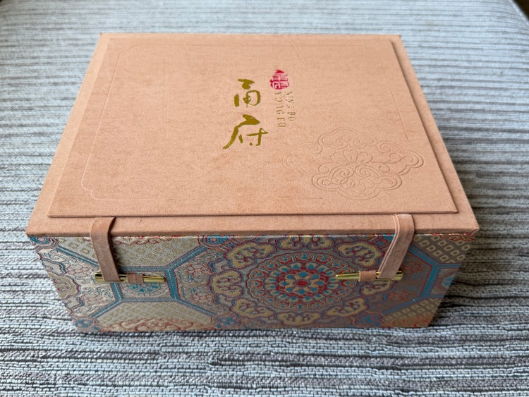中国茶器（食器）の商品画像 - 査定依頼日：2026年4月26日 - 最高査定価格：2,000円