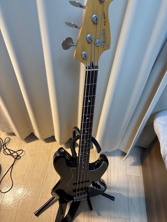fender standard jazz bass（ピアノ・楽器・PA機材）の商品画像 - 査定依頼日：2026年7月13日 - 最高査定価格：35,000円