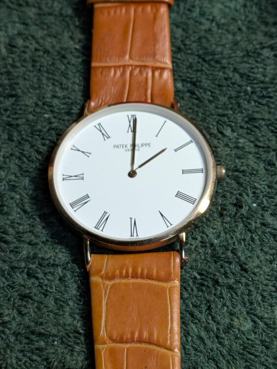 パテックフィリップ カラトラバ 6488（高級時計）の商品画像 - 査定依頼日：2025年12月18日 - 最高査定価格：3,500,000円